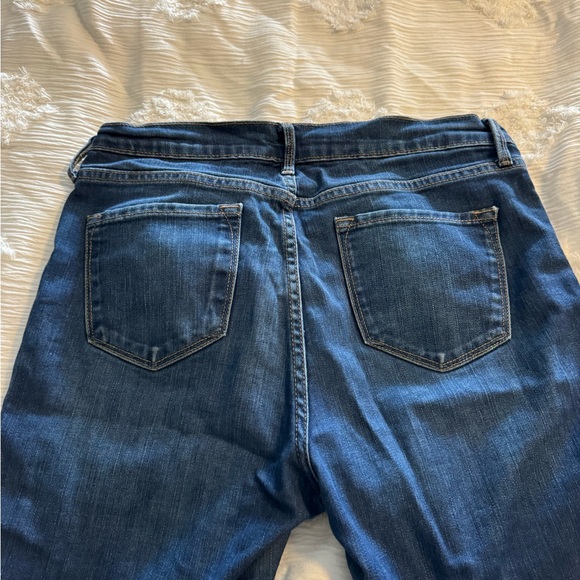 Old Navy High Rise Flare Jeans - Picture 3 of 8